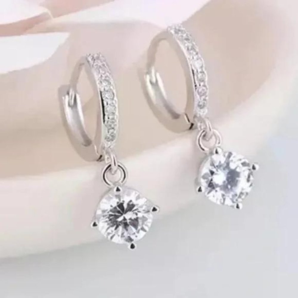 NEW 925 STERLING SILVER DROP HOOP EARRINGS, BEAUTIFUL EARRINGS, CUTE EARRINGS.